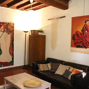 Hébergement de vacances La Maison De Lara
