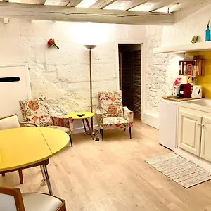  Hébergement de vacances La Maison De Fanny