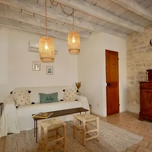  Hébergement de vacances Rêv'arles Maison De Charmes Aux Arènes